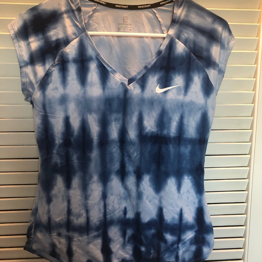 Nike t-shirt top